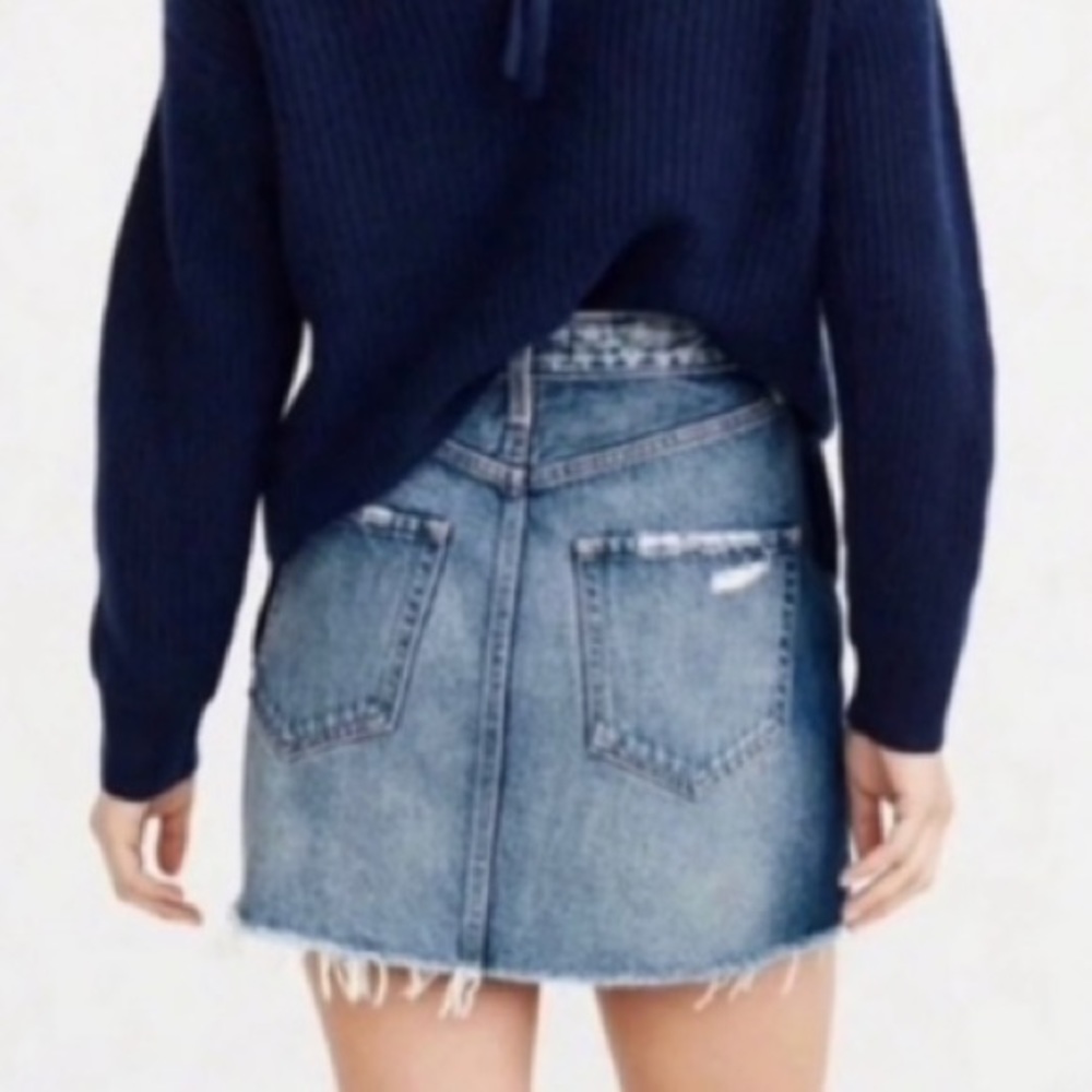 Abercrombie And Fitch Zoe Natural Rise Vintage A- Line Jeans Skirt Size 27.